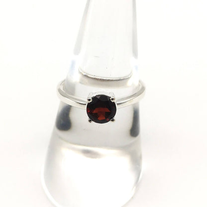 Sterling Silver Garnet La Preciada Solitaire Ring